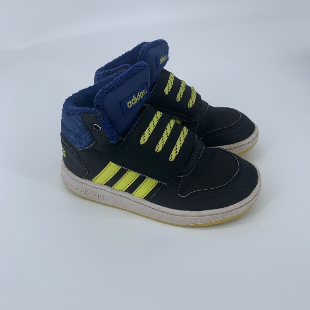 Adidas Hoops MIDI High Top Black and Yellow Fleece Lined Boy Sneakers Size 10 - Picture 4 of 9